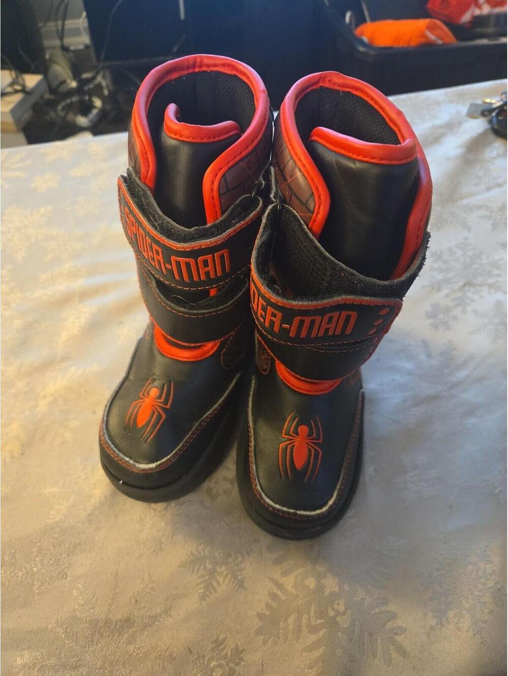 Marvel Spider-Man Boys' Winter Snow Boots Size 10